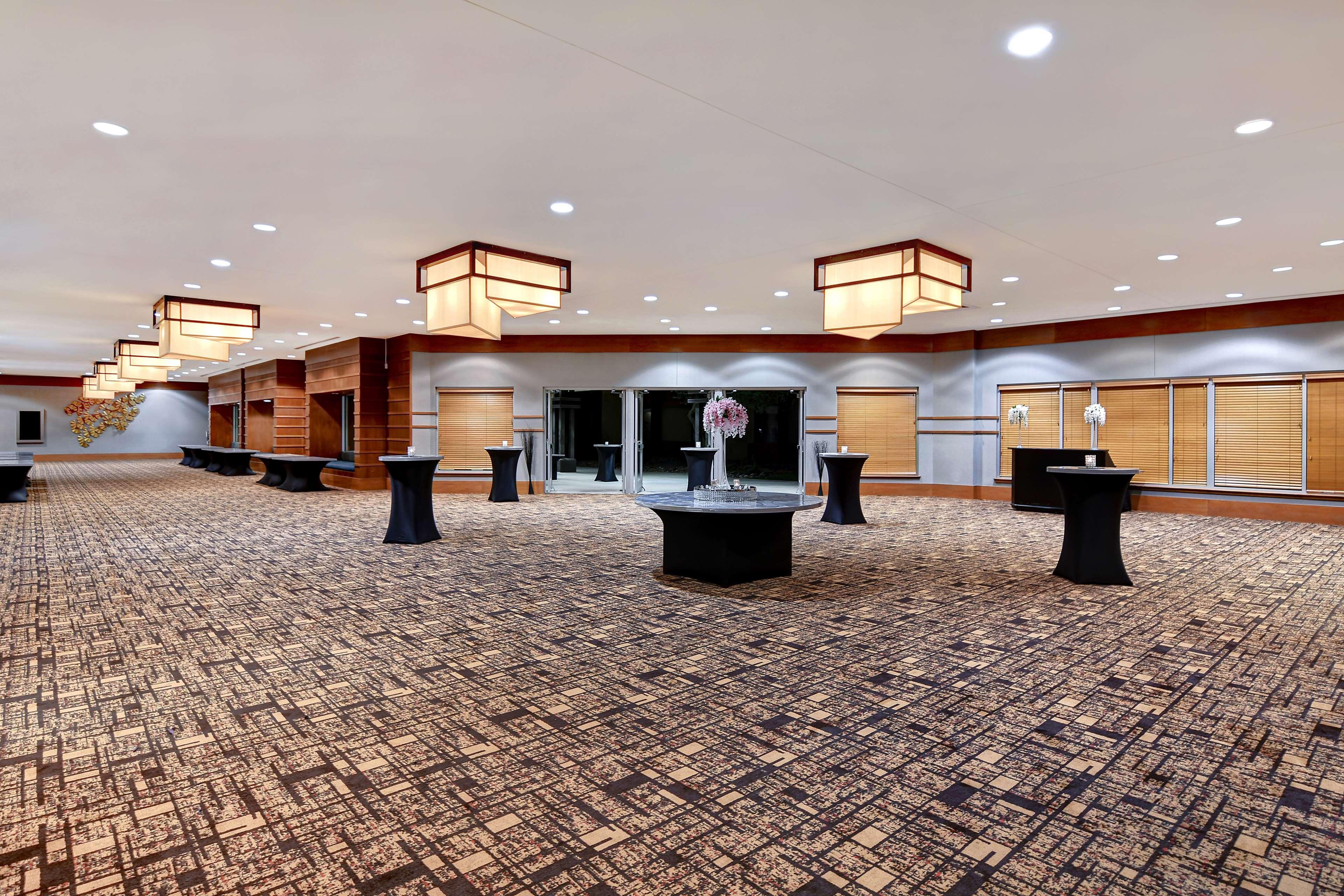 Doubletree By Hilton Phoenix- Tempe Exterior foto