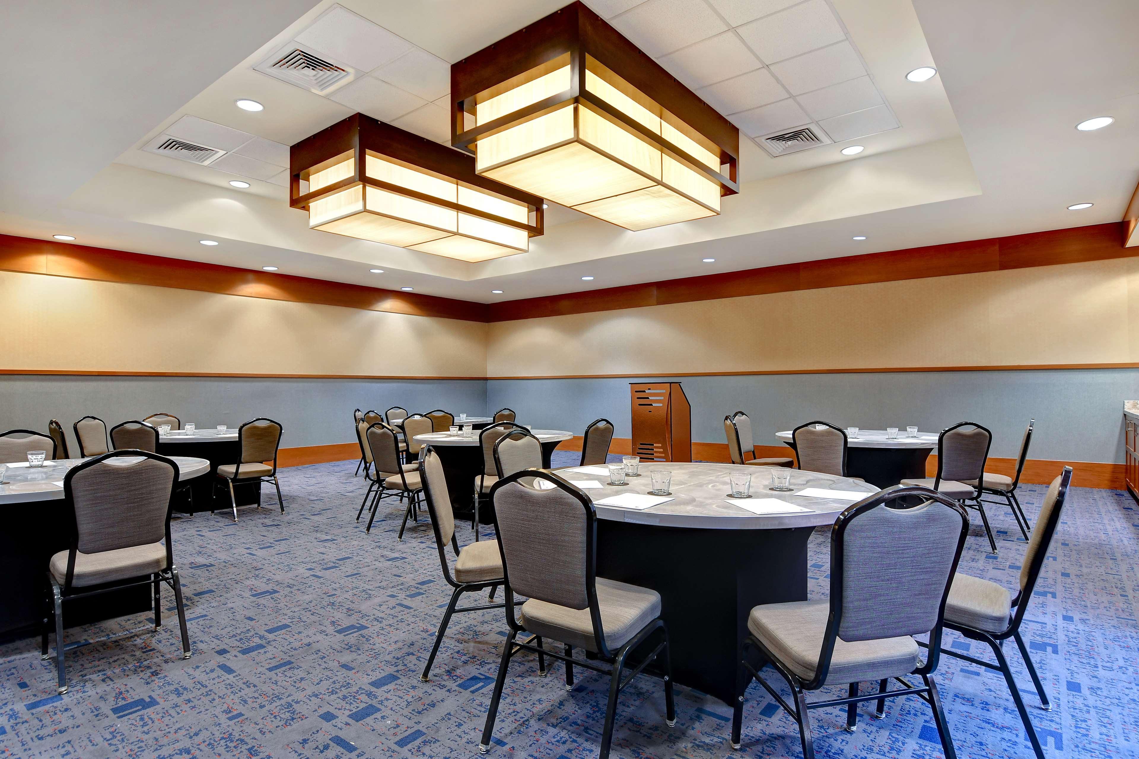 Doubletree By Hilton Phoenix- Tempe Exterior foto