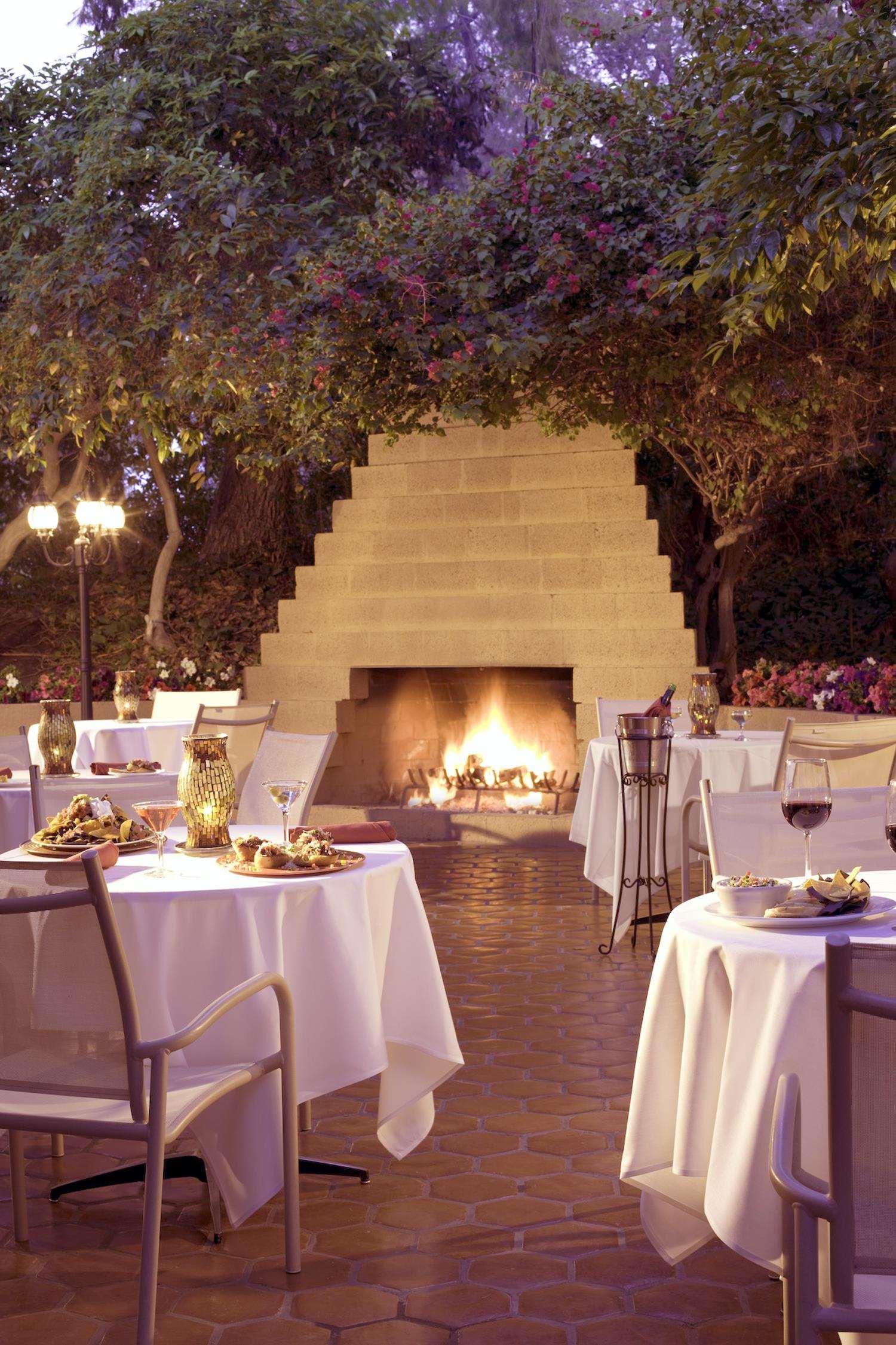 Doubletree By Hilton Phoenix- Tempe Exterior foto