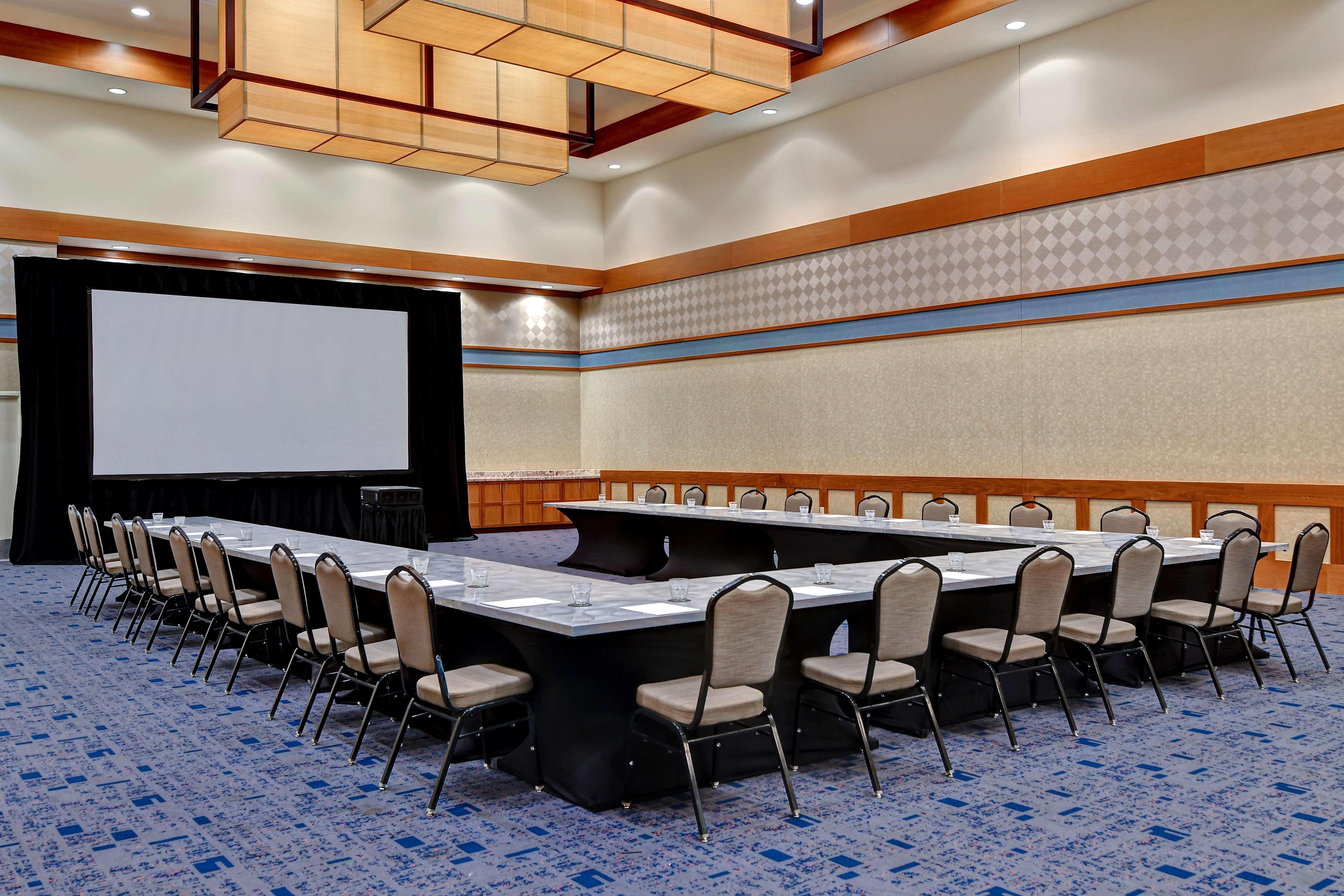 Doubletree By Hilton Phoenix- Tempe Exterior foto