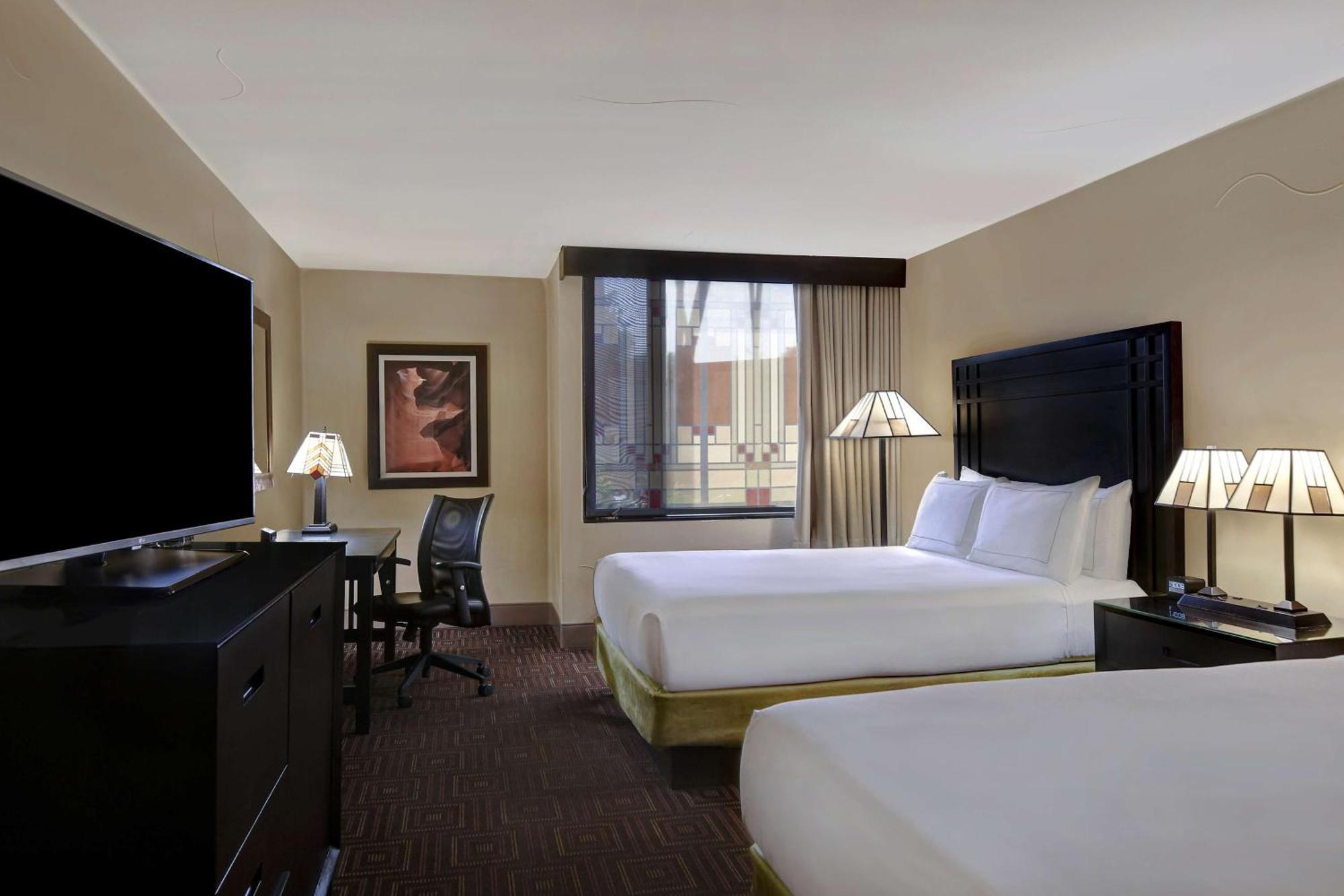 Doubletree By Hilton Phoenix- Tempe Exterior foto
